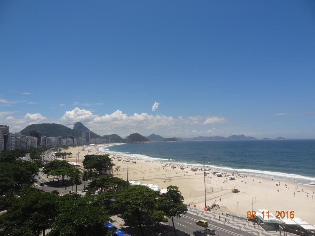 Oceanfront Copacabana Apartment Rio de Janeiro Exterior photo